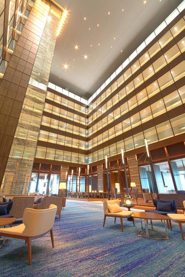 Nagoya Prince Hotel Sky Tower Kültér fotó The lobby of the hotel