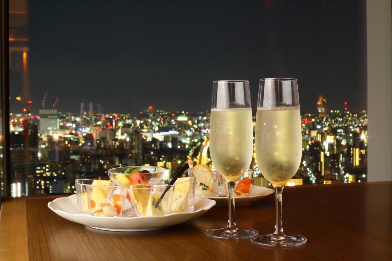 Nagoya Prince Hotel Sky Tower Kültér fotó Champagne flutes