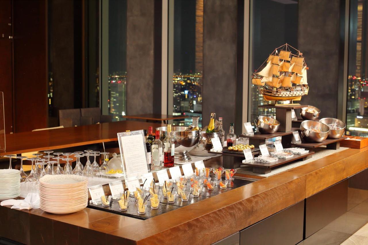 Nagoya Prince Hotel Sky Tower Kültér fotó A buffet at a hotel